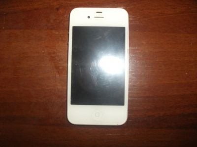 Лот: 4132557. Фото: 1. iPhone 4s 16gb белый. Смартфоны