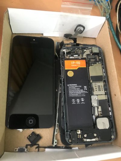Лот: 15230219. Фото: 1. Iphone 5 (не исправный). Чехлы, бамперы