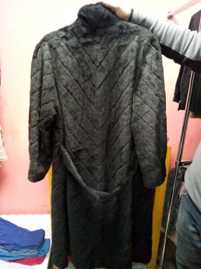 Лот: 10427435. Фото: 1. Продам шубу в пол. Верхняя одежда