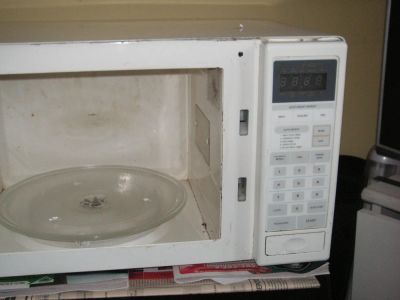 Лот: 4835080. Фото: 1. Микроволновая печь* DAYTEk*1300вт... Микроволновки, мини-печи