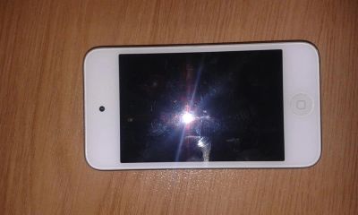 Лот: 3785170. Фото: 1. Ipod 4 8gb возможен обмен на айфон... Плееры
