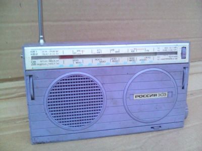 Лот: 9922266. Фото: 1. радио Россия 303. Предметы интерьера и быта