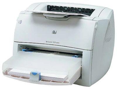 Лот: 4221705. Фото: 1. HP LaserJet 1200 полностью рабочий... Лазерные принтеры