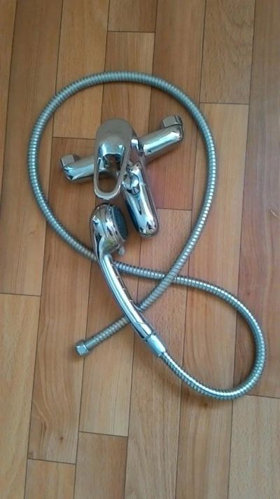 Лот: 7287983. Фото: 1. Смеситель для ванной. Смесители