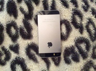 Лот: 4296278. Фото: 1. iPhone 5s. Смартфоны