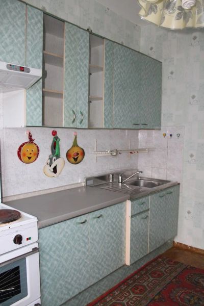 Лот: 3310500. Фото: 1. кухонный гарнитур. Кухонные гарнитуры