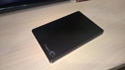 Лот: 5806561. Фото: 1. Внешний жёсткий диск Seagate Slim... Внешние жесткие диски