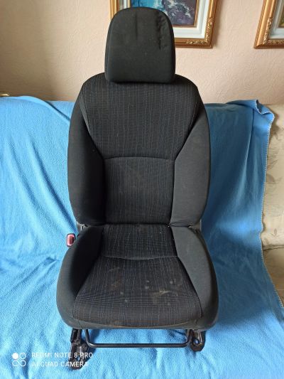 Лот: 25397230. Фото: 1. Сиденье Toyota Auris 2008 E150... Салон