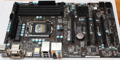 Лот: 5919517. Фото: 1. Материнская плата Asrock b75 pro3. Материнские платы