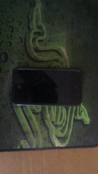 Лот: 7070562. Фото: 1. Ipod touch 4 32 Gb. Плееры