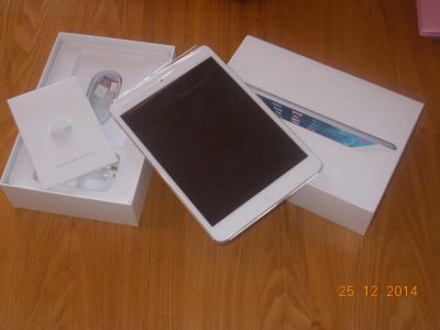 Лот: 4905910. Фото: 1. iPad mini 2 Retina WiFi + 3g... Планшеты