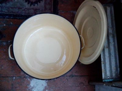 Лот: 8961878. Фото: 1. Бак эмалированный с крышкой. Контейнеры, банки