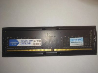 Лот: 12082778. Фото: 1. Новая память DDR4 DIMM 4096 MB... Оперативная память