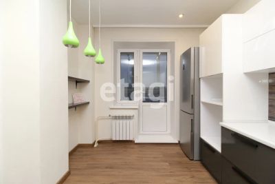 Лот: 25294399. Фото: 1. 3-комн. квартира , Красноярск... Квартиры, студии
