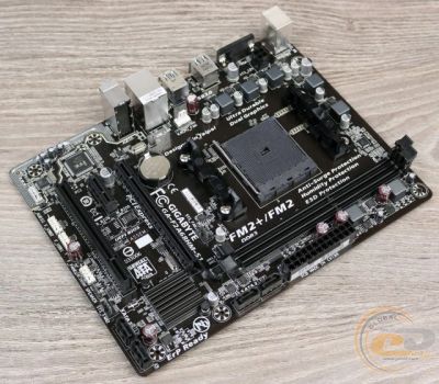 Лот: 8892332. Фото: 1. мат. плата Gigabyte GA-F2A68HM-S1... Материнские платы