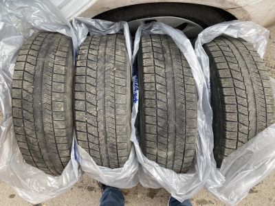 Лот: 16654250. Фото: 1. Зимние шины Bridgestone blizzak... Шины