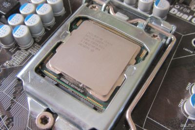 Лот: 8585435. Фото: 1. Процессор Intel Core i5-650 Clarkdale... Процессоры