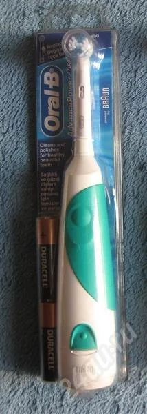 Лот: 373875. Фото: 1. 2 электрическая зубная щетка Oral-B. Другое (медицина)