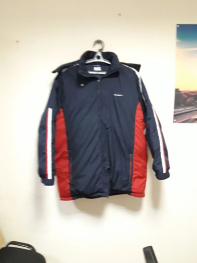 Лот: 12527265. Фото: 1. Отличный пуховик Reebok. Верхняя одежда