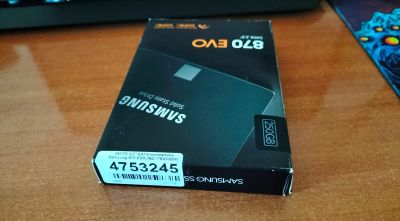 Лот: 24638436. Фото: 1. Твердотельный накопитель SATA... SSD-накопители