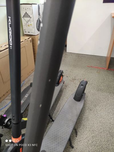 Лот: 16270913. Фото: 1. Электросамокат Ninebot KickScooter... Другое (спортивные товары)