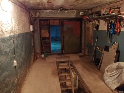 Лот: 13990309. Фото: 1. Гараж 17 кв. м, смотровая яма... Гаражи, парковочные места