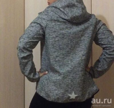 Лот: 9498661. Фото: 1. Куртка H&M 42-44, состояние новой... Верхняя одежда