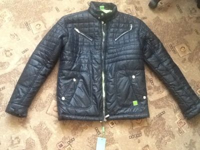 Лот: 3819894. Фото: 1. Куртка Hugo Boss. Верхняя одежда