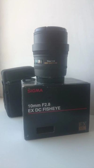 Лот: 5902444. Фото: 1. Sigma AF 10/2.8 EX DC Fisheye... Объективы