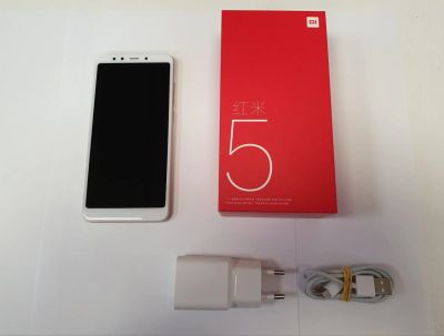Лот: 13941906. Фото: 1. Смартфон Xiaomi Redmi 5 32Gb Gold... Смартфоны