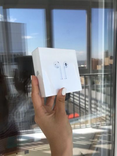Лот: 13949773. Фото: 1. New Apple Airpods 2 обновленная... Красноярск