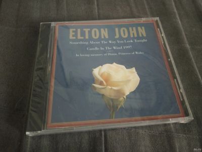 Лот: 14761930. Фото: 1. Elton John - Something About The... Аудиозаписи