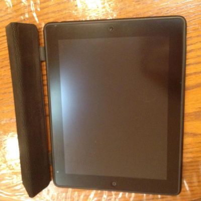 Лот: 4856280. Фото: 1. ipad 2, 16 gb, 3g + wi-fi. Планшеты