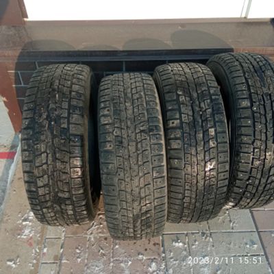 Лот: 19953708. Фото: 1. Шины Резина Dunlop 195/65/15. Шины