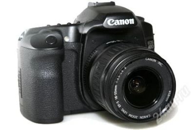 Лот: 2853067. Фото: 1. Зеркальный фотоаппарат Canon EOS... Цифровые зеркальные