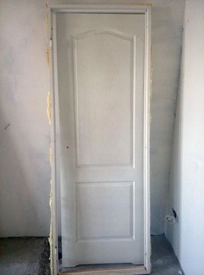 Лот: 9884640. Фото: 1. Дверь межкомнатная, белая с новостройки. Двери межкомнатные
