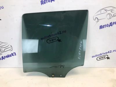 Лот: 21708262. Фото: 1. стекло боковое Mazda Demio DY5W. Двигатель и элементы двигателя