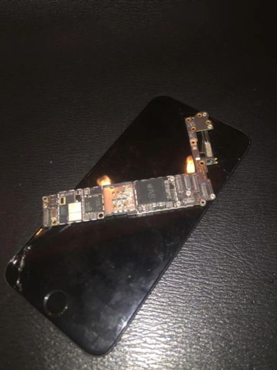 Лот: 10864219. Фото: 1. iPhone 6 16gb плата и рабочий... Микросхемы и платы
