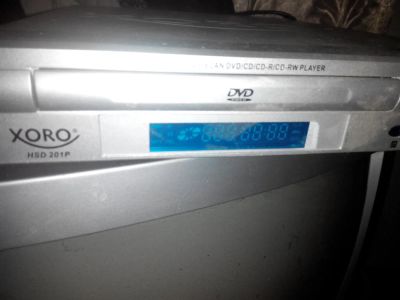 Лот: 8261995. Фото: 1. DVD проигрыватель с пультом предложения... DVD, Blu-Ray плееры