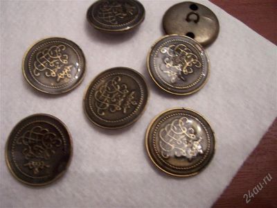 Лот: 1633984. Фото: 1. семь старинных пуговиц. Одежда, текстиль