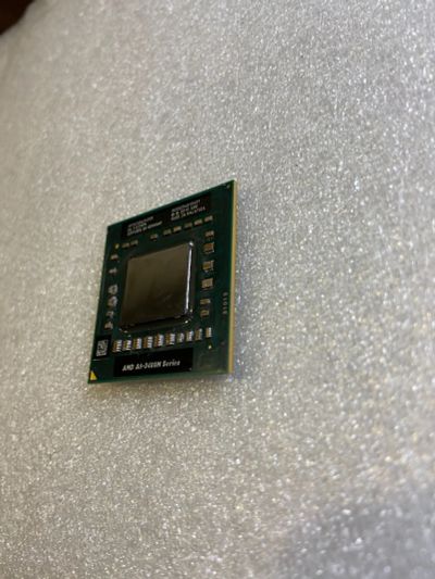 Лот: 16689473. Фото: 1. Процессор для ноутбука AMD A6-3400M... Процессоры