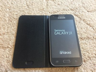 Лот: 12622531. Фото: 1. Samsung Galaxy J1 SM-J100FN. Смартфоны