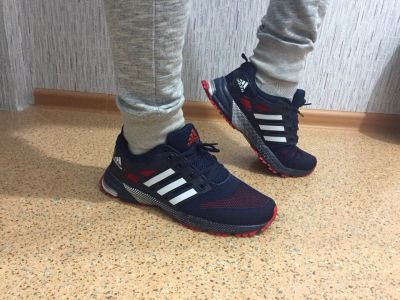 Лот: 10060467. Фото: 1. кроссовки Adidas Новые р.43. Кеды, кроссовки, слипоны