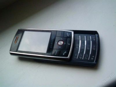 Лот: 946923. Фото: 1. Samsung SGH-D800. Кнопочные мобильные телефоны