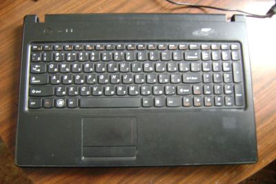 Лот: 17077124. Фото: 1. Ноутбук Lenovo G575. Ноутбуки
