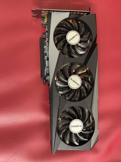 Лот: 19667451. Фото: 1. Gigabyte RTX 3060 Ti. Видеокарты
