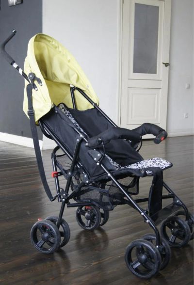 Лот: 7099290. Фото: 1. Коляска трость прогулочная. Коляски