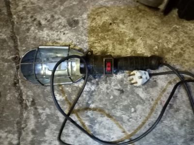 Лот: 15571460. Фото: 1. Светильник гаражный(переноска). Гаражное, автосервисное оборудование