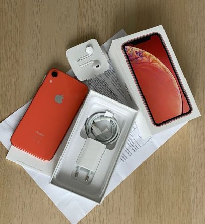Лот: 15437633. Фото: 1. iPhone XR 128GB. Смартфоны