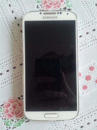 Лот: 9816839. Фото: 1. samsung galaxy s4 не включается. Смартфоны